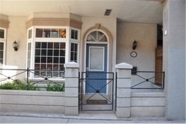103 Mccaul St, Toronto