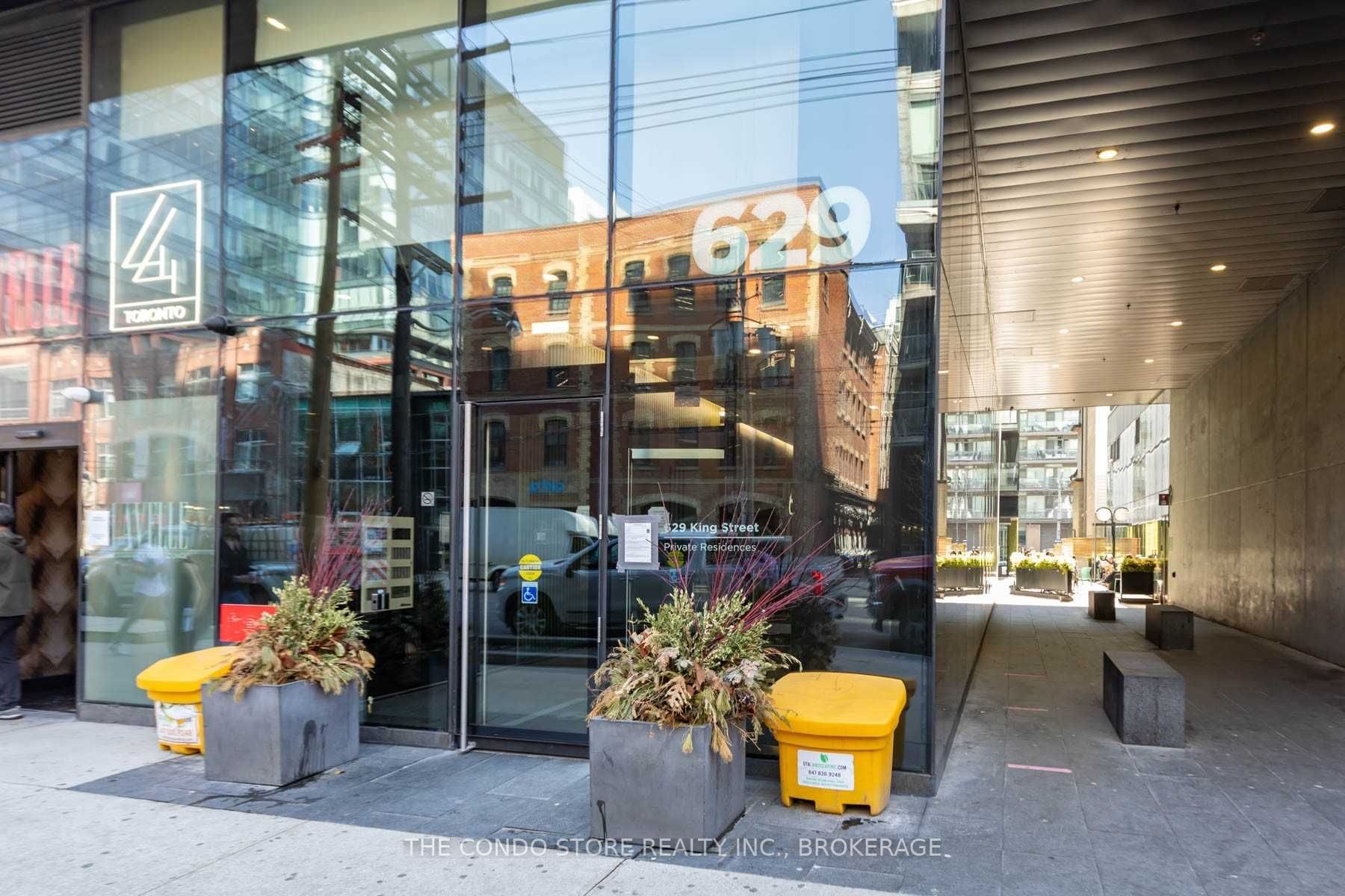 629 King Street W, #1304