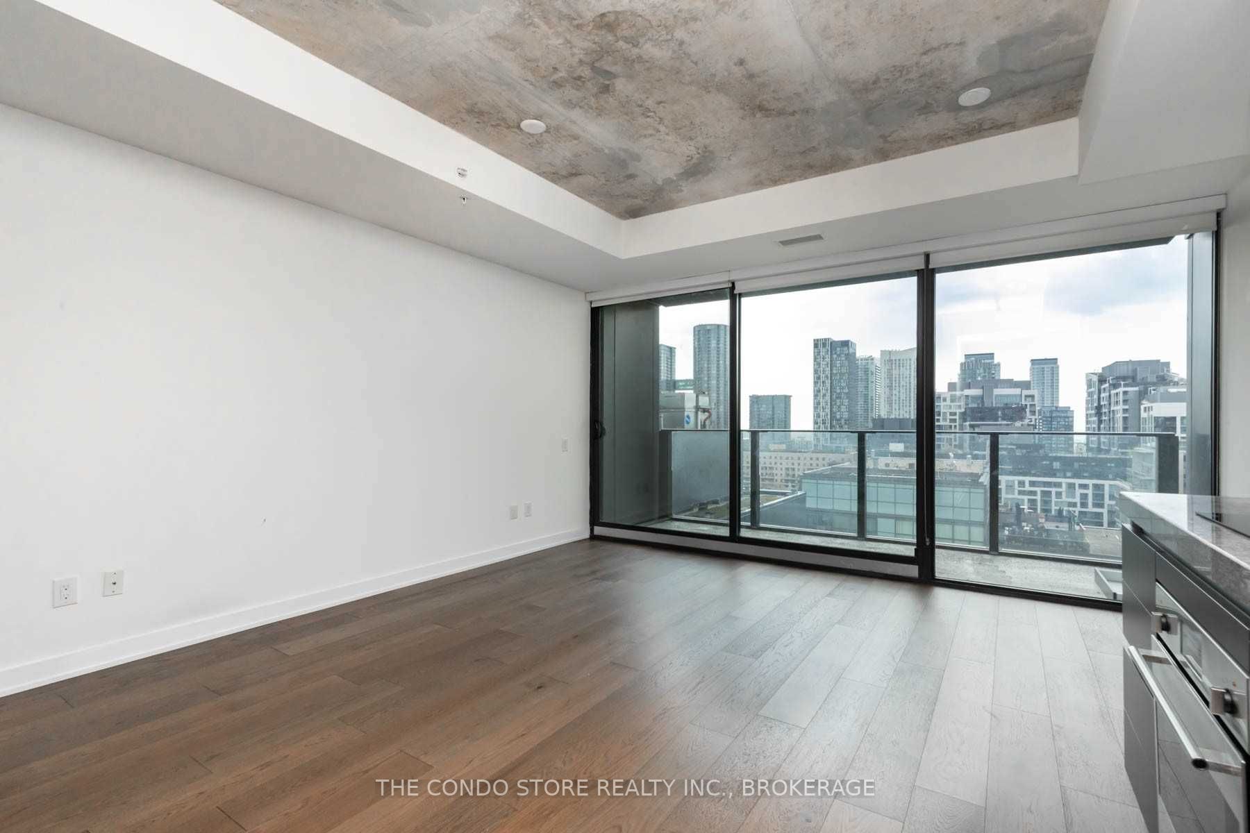 629 King Street W, #1304