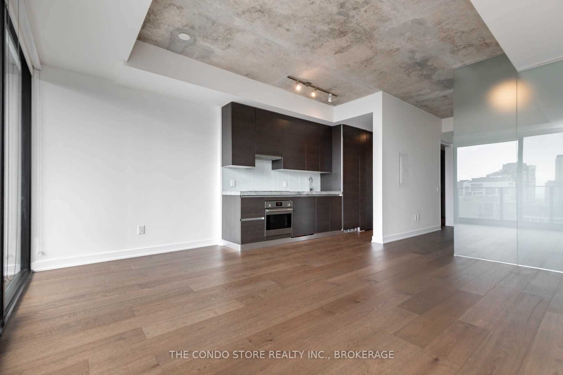 629 King Street W, #1304