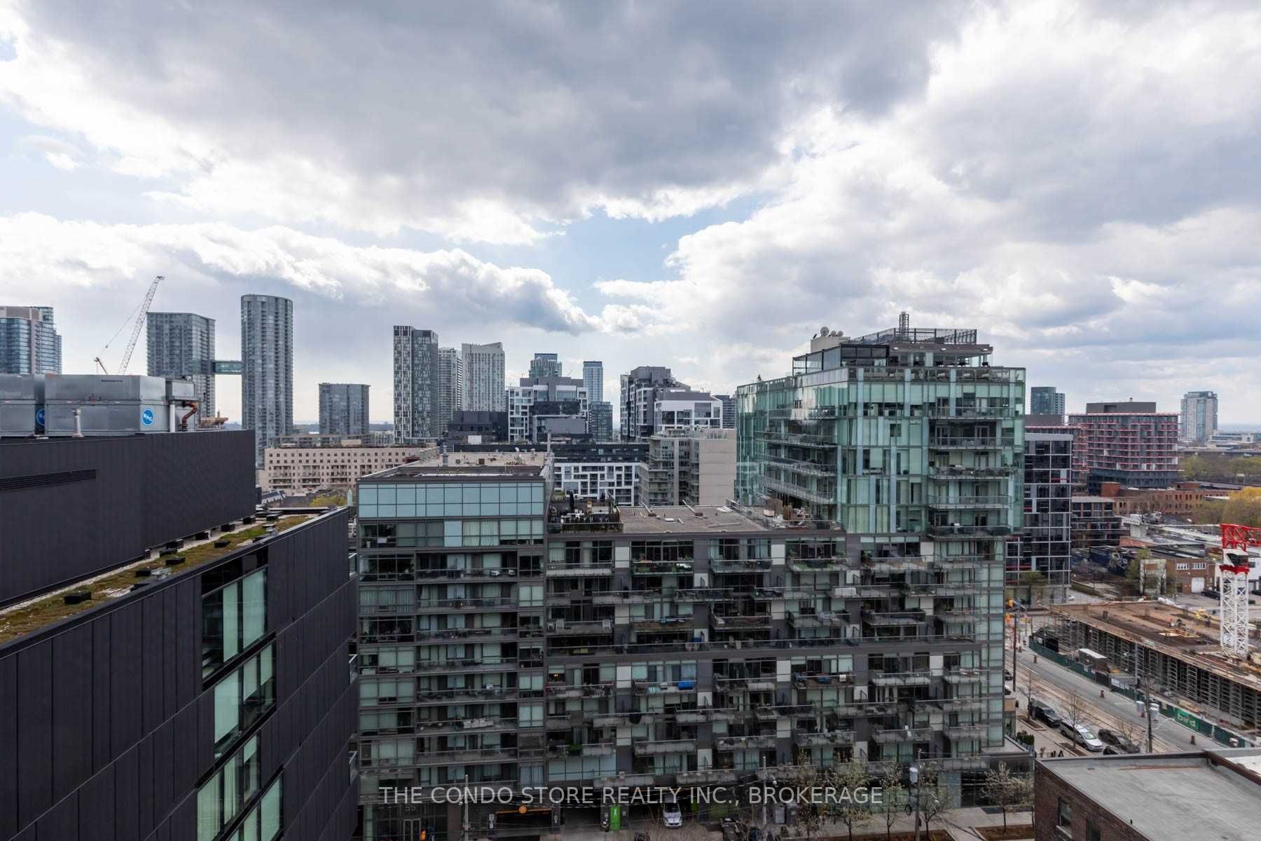629 King Street W, #1304