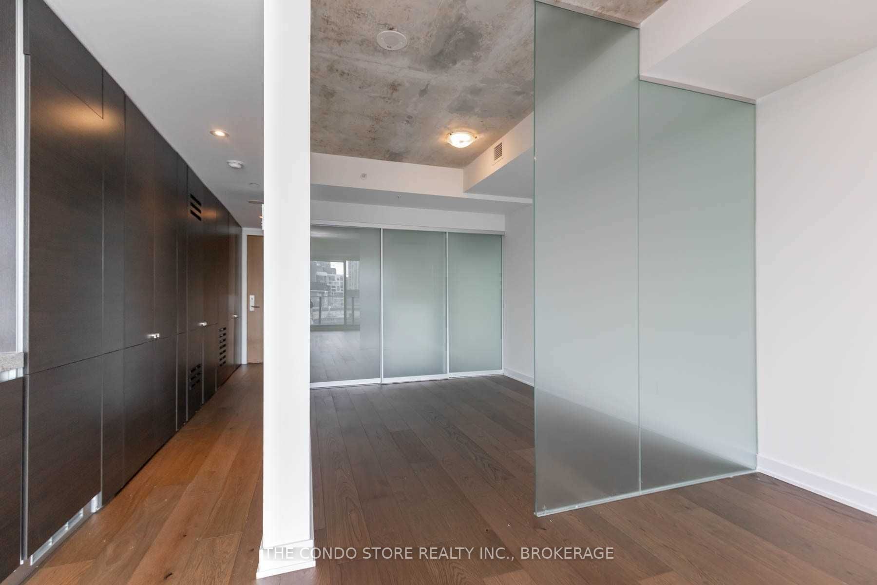 629 King Street W, #1304
