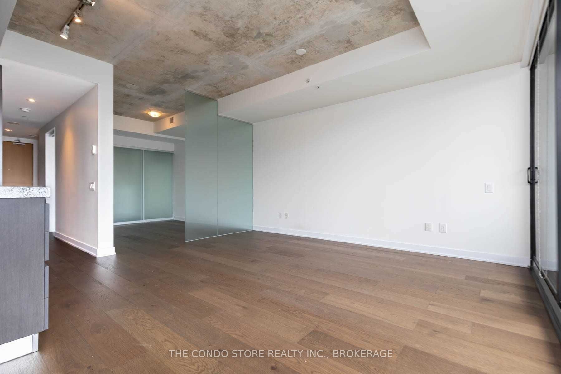 629 King Street W, #1304