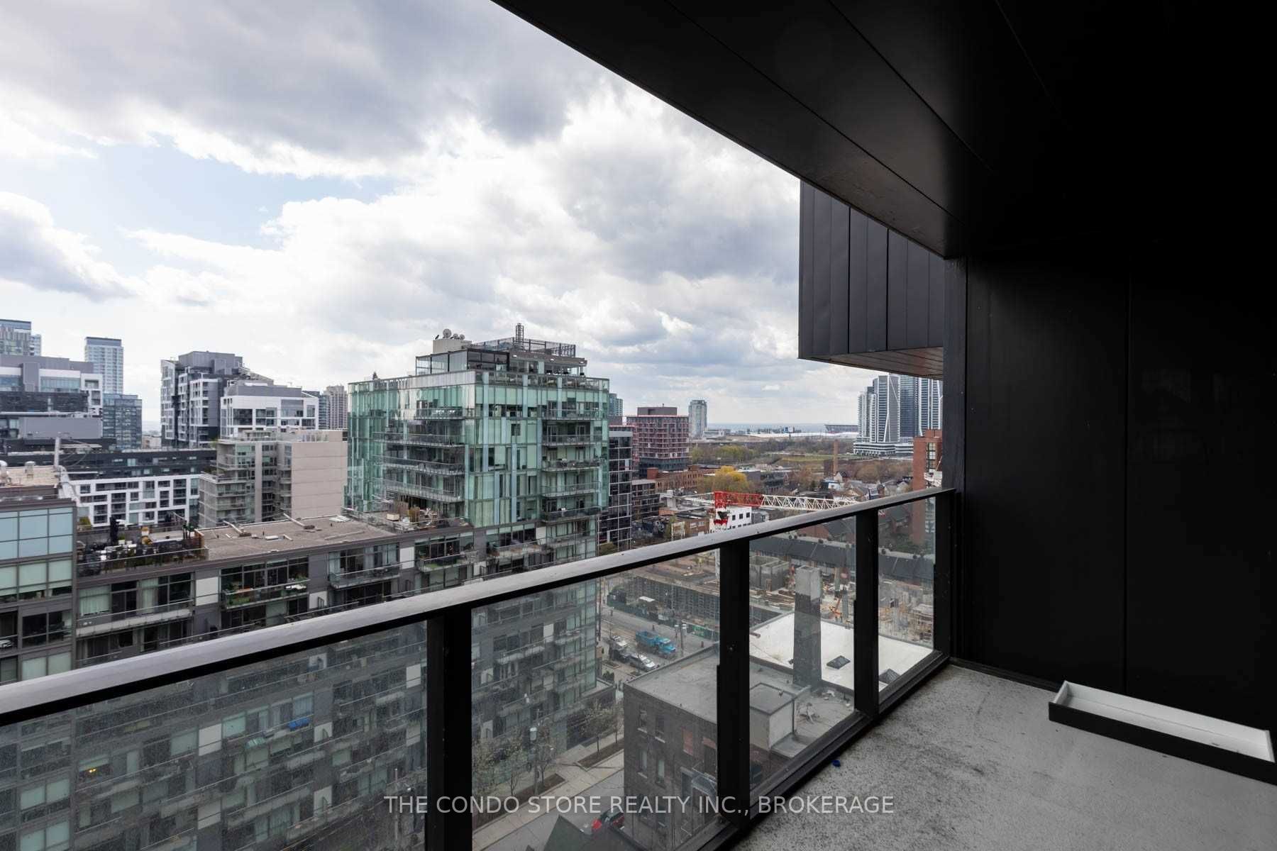 629 King Street W, #1304