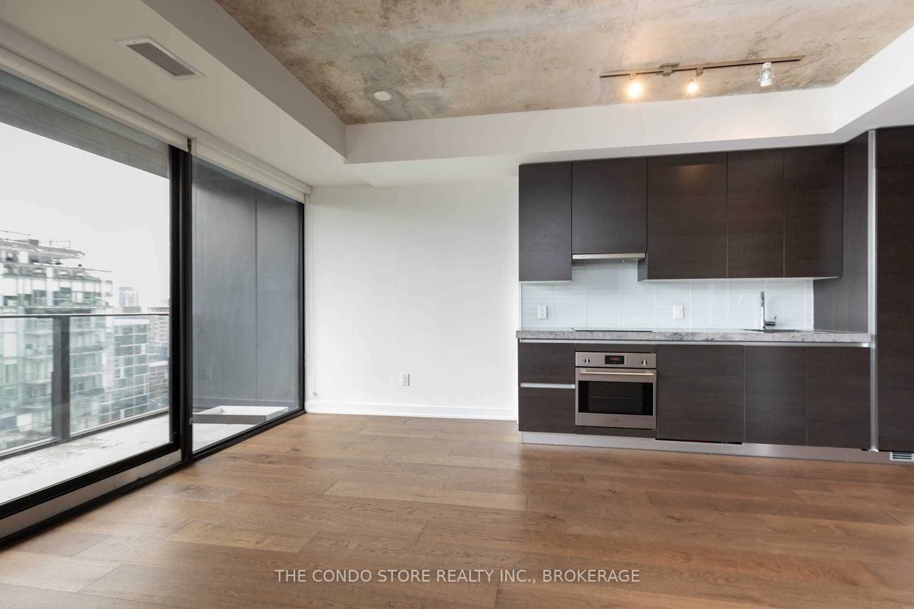 629 King Street W, #1304