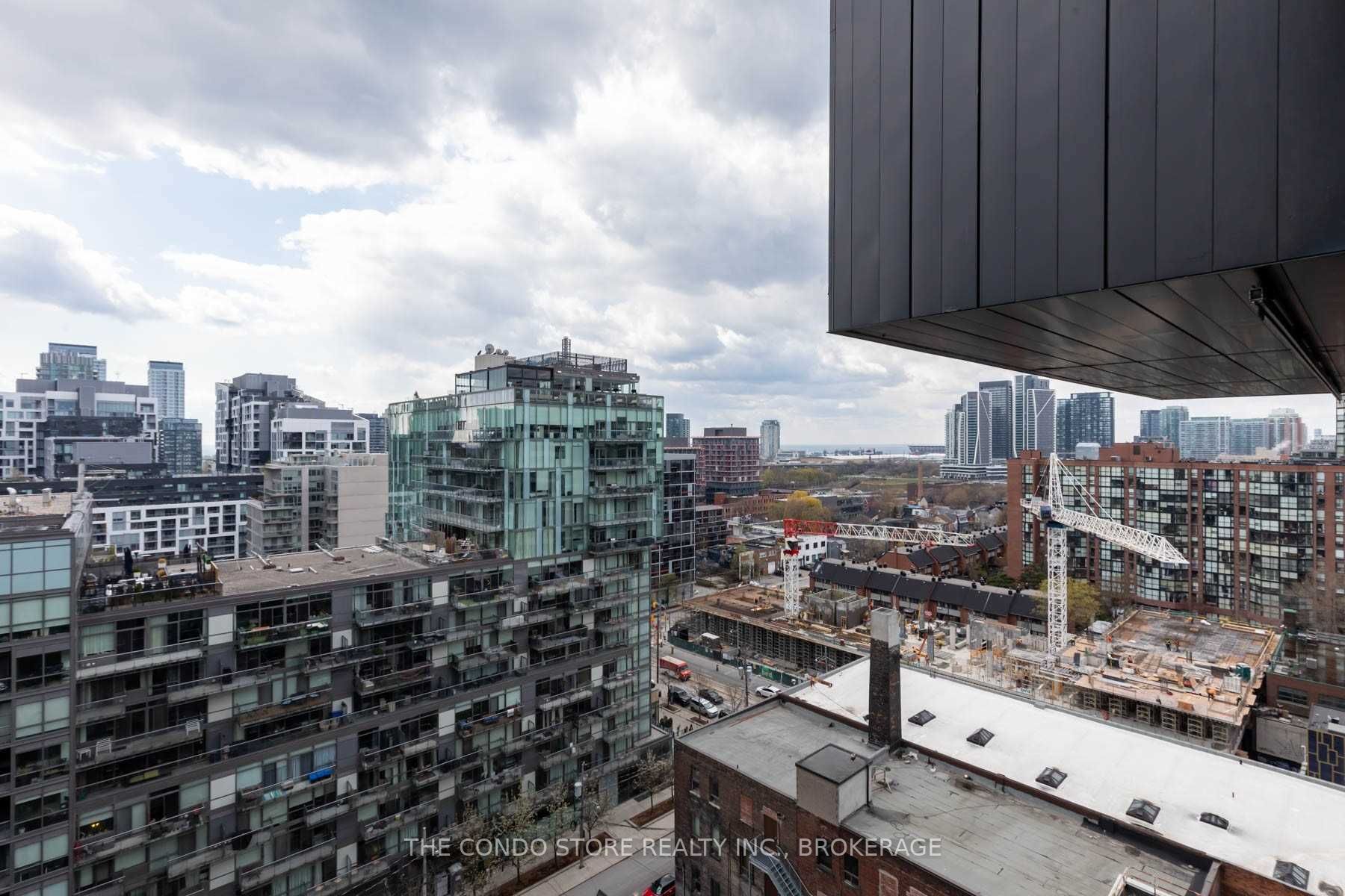 629 King Street W, #1304