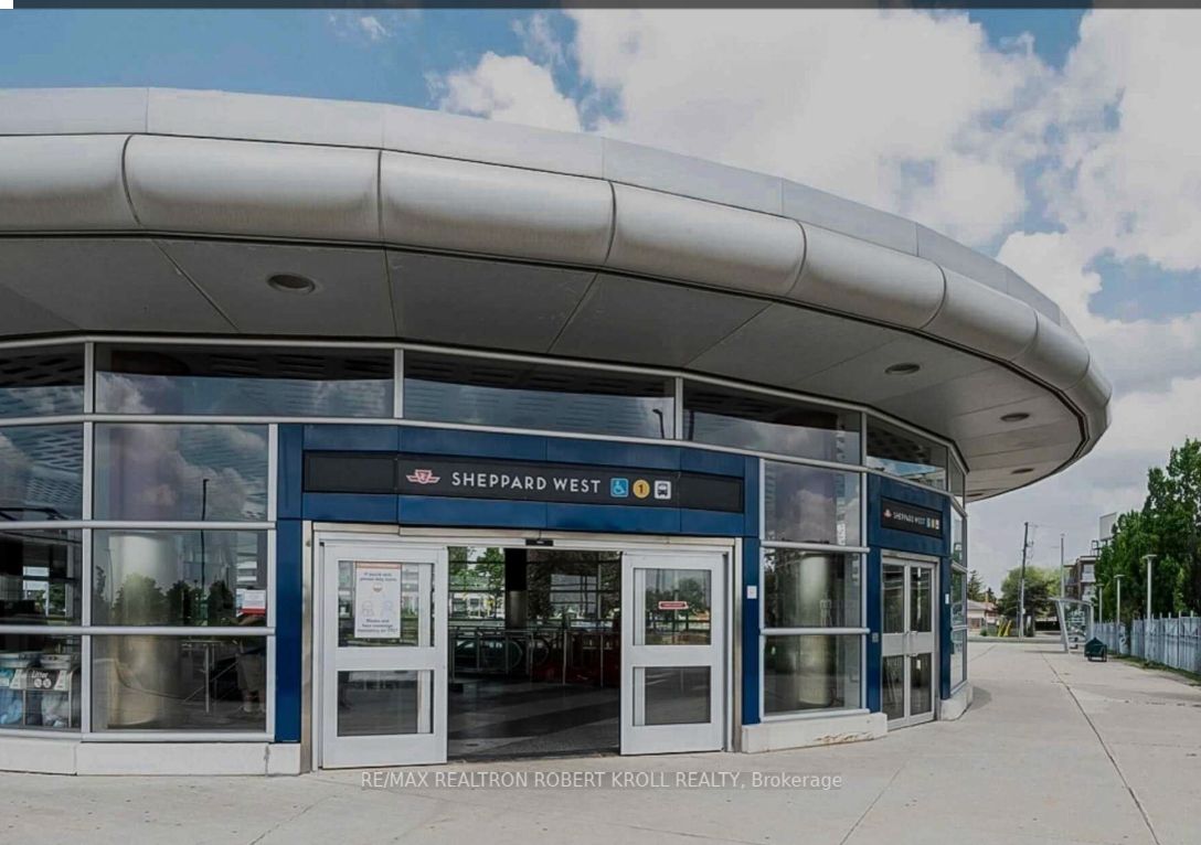 1030 Sheppard Avenue W, #402