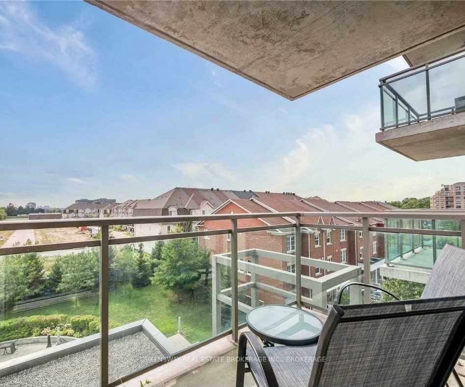 120 Dallimore Circ, #423