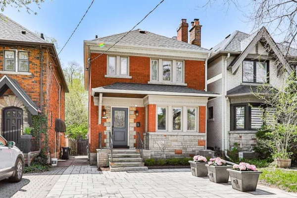 169 Chaplin Cres, Toronto