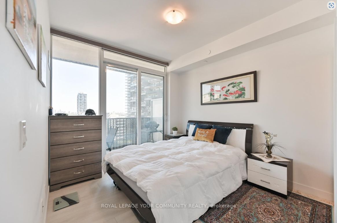 8 Eglinton Ave E Ave, #1205