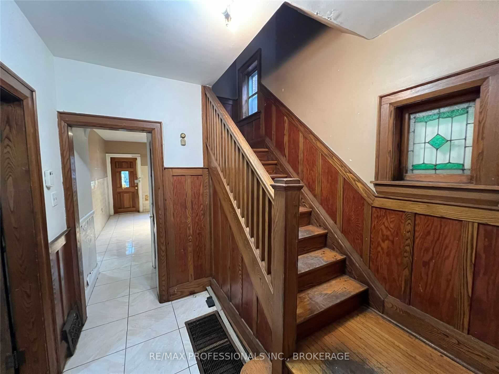 179 Northcliffe Blvd