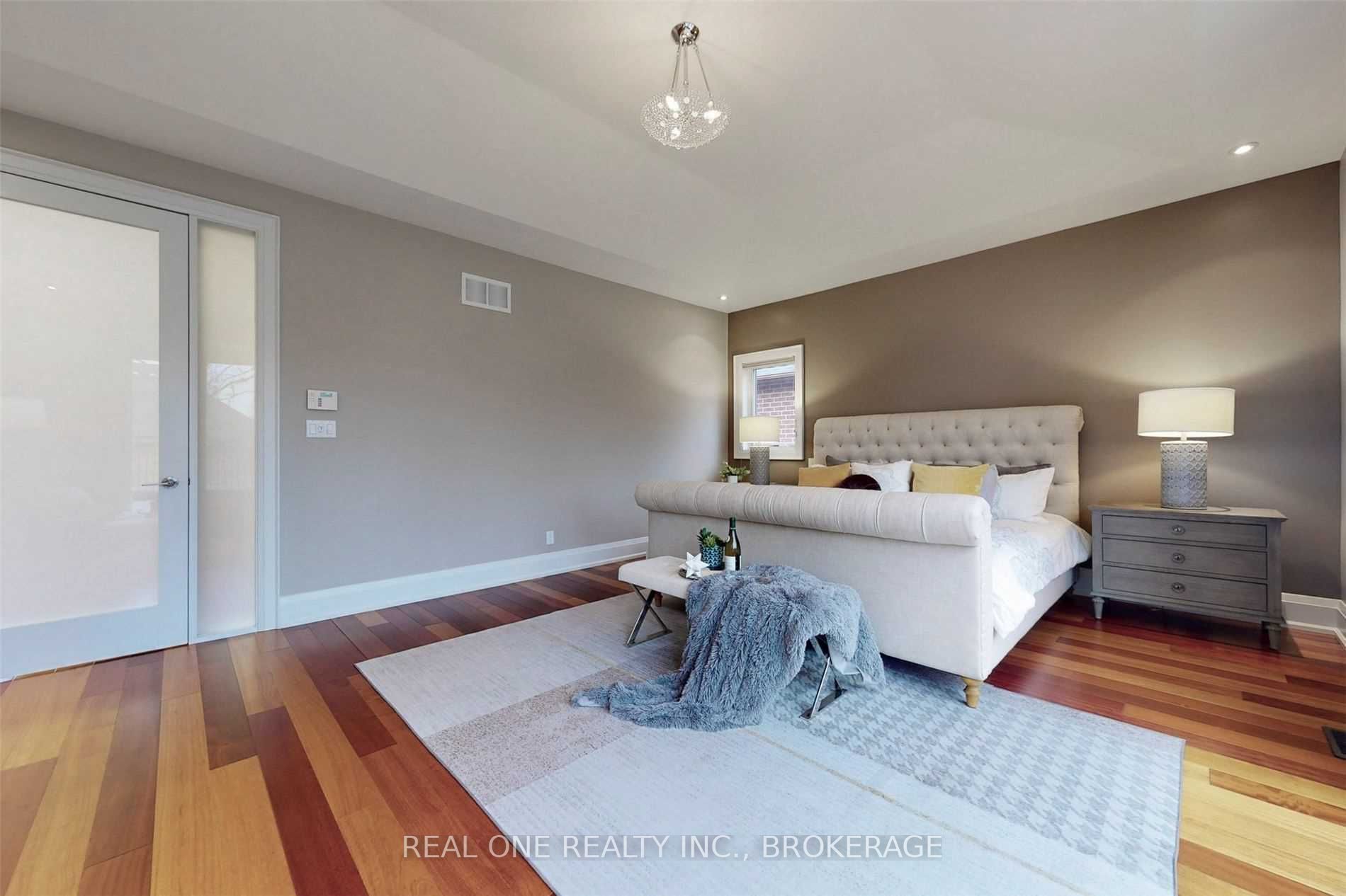 Listing C6054325 - Large Photo # 21