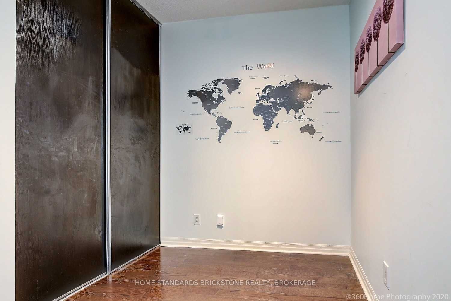16 Yonge St, #3110
