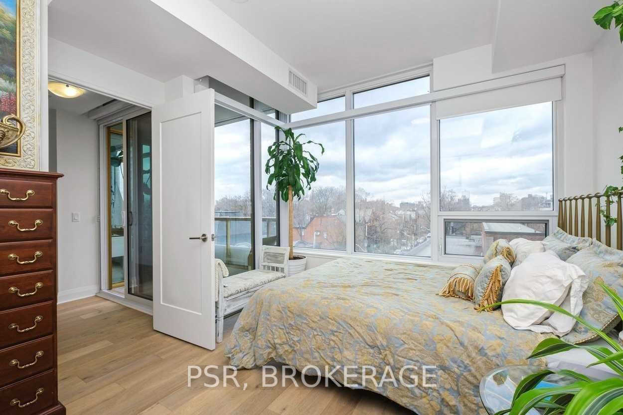 151 Avenue Rd, #410