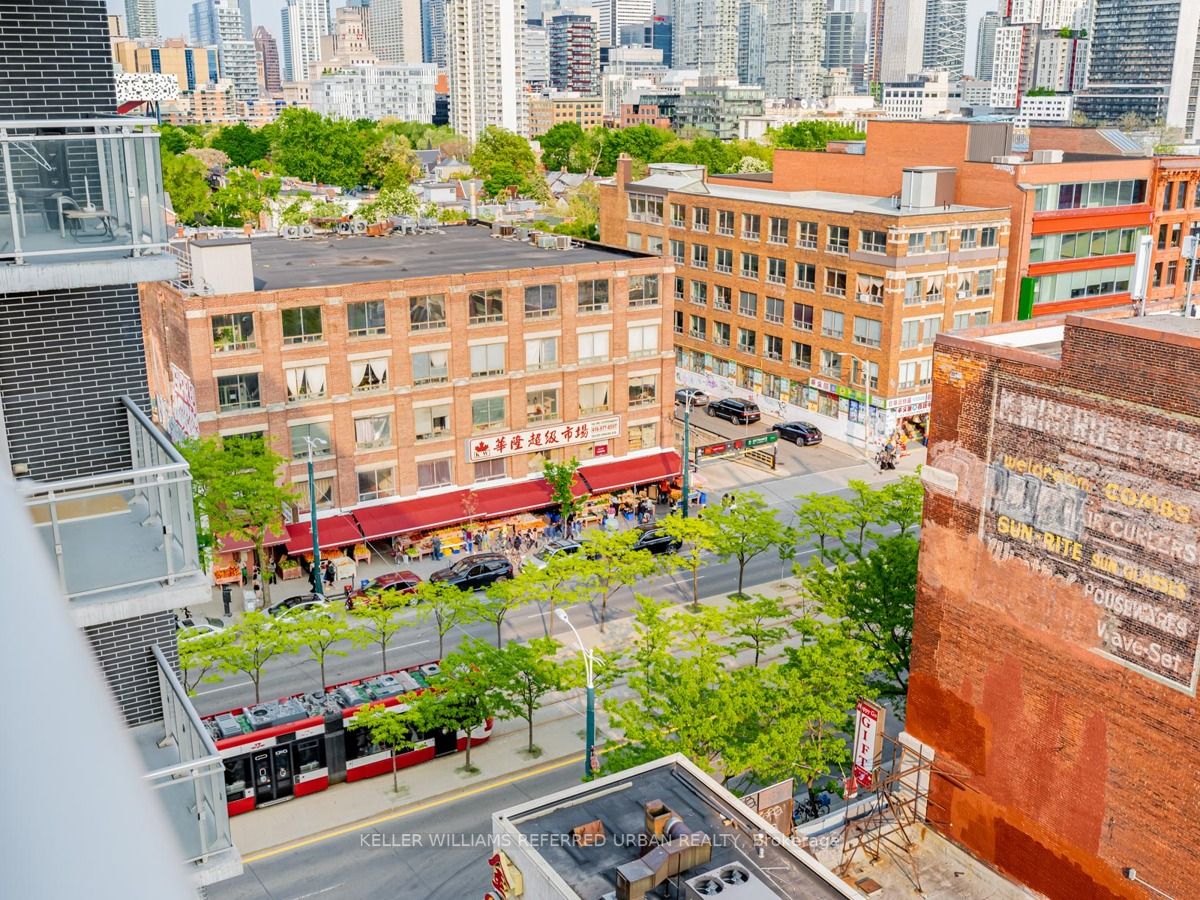 10 Willison Sq, #1006