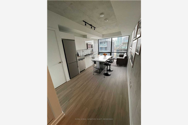 458 Richmond St W, Toronto