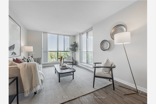 398 Eglinton Ave E, Toronto