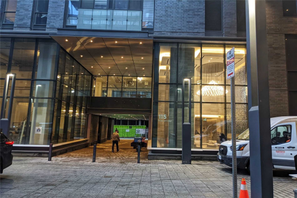 115 Blue Jays Way, Toronto