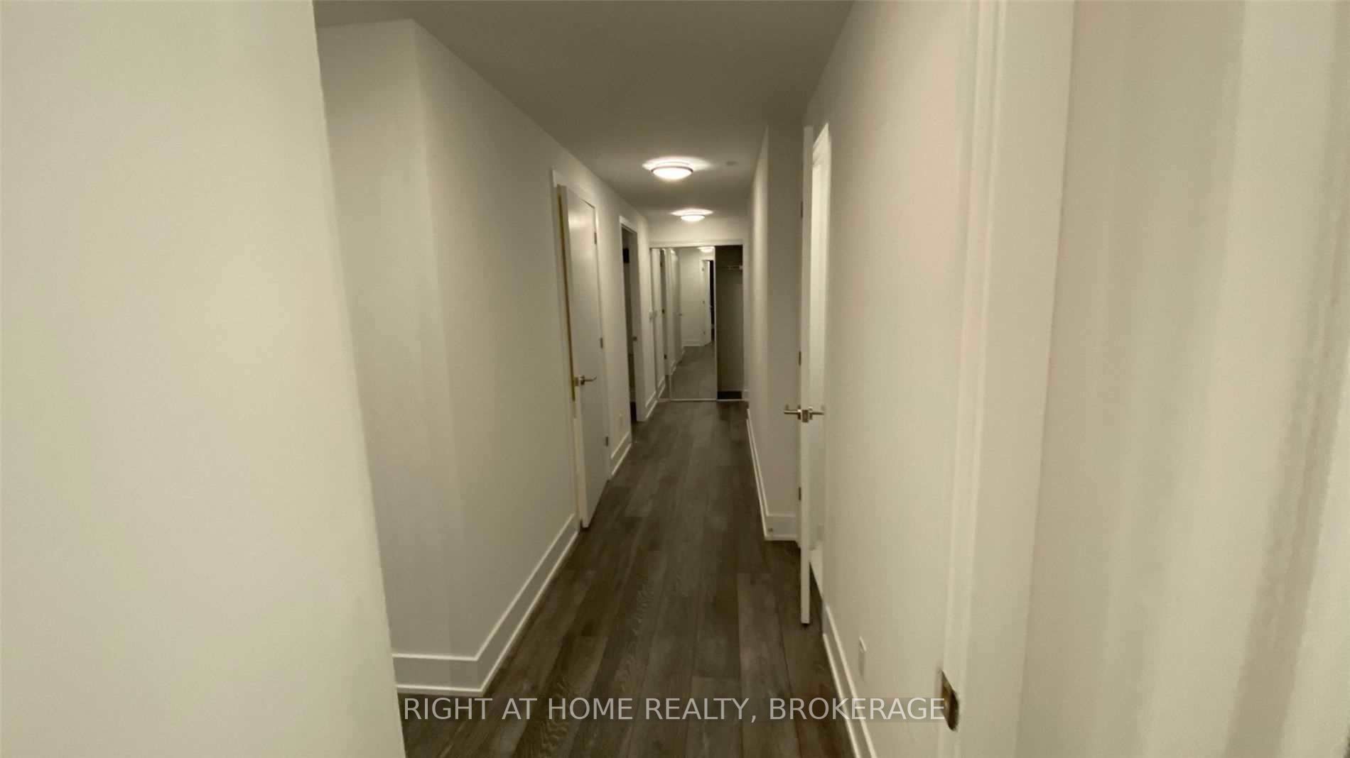 403 Church St, #3502