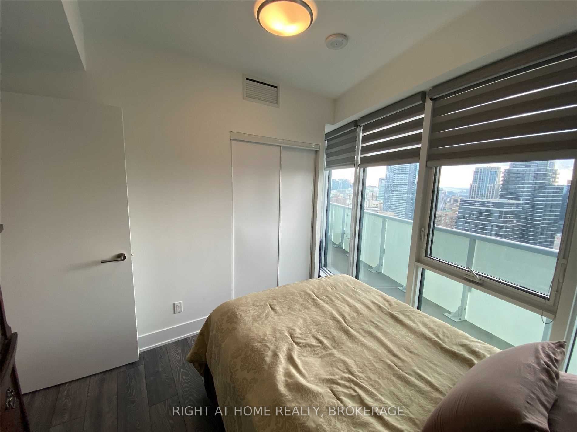 403 Church St, #3502