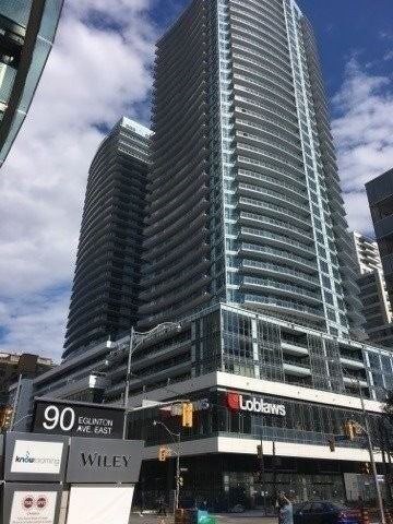 89 Dunfield Ave, #909
