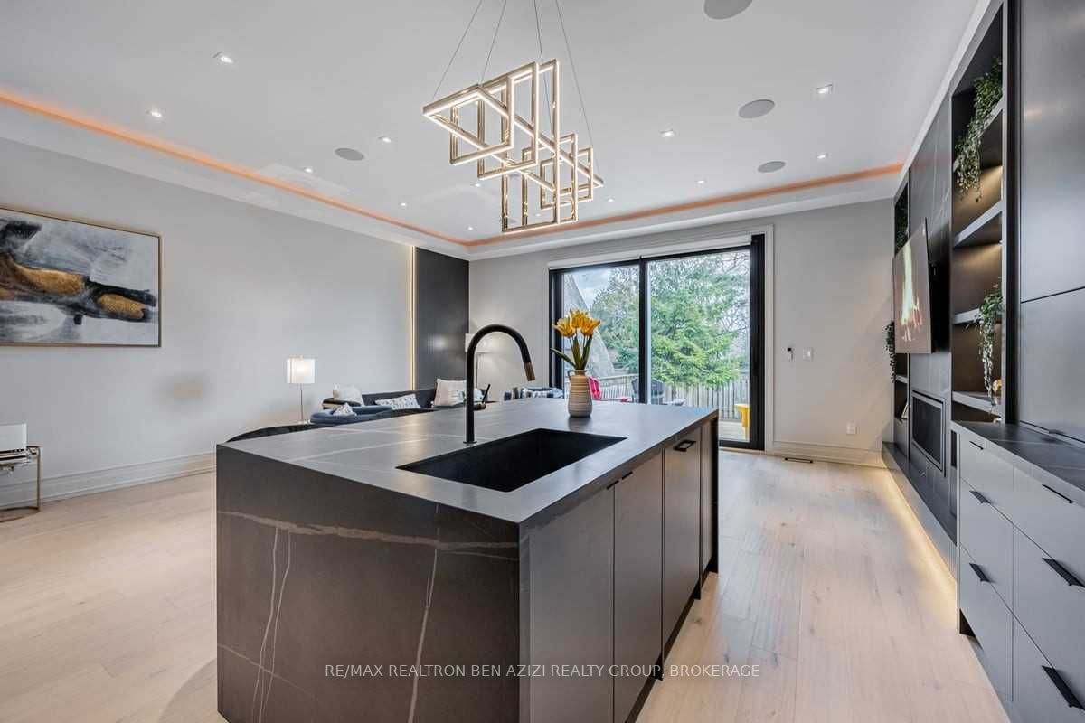 41 Glenbrae Avenue