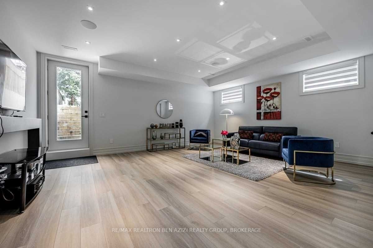 41 Glenbrae Avenue