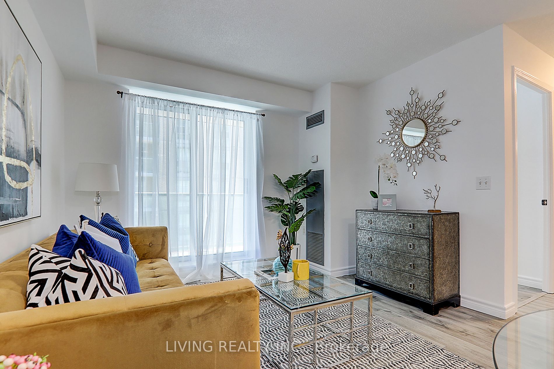 26 Olive Ave, #1606