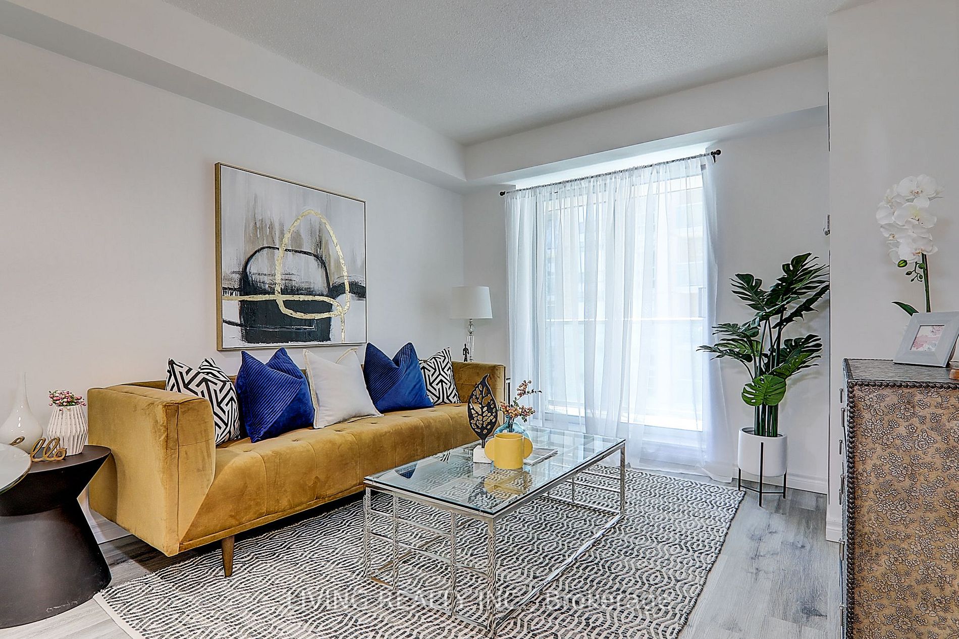 26 Olive Ave, #1606