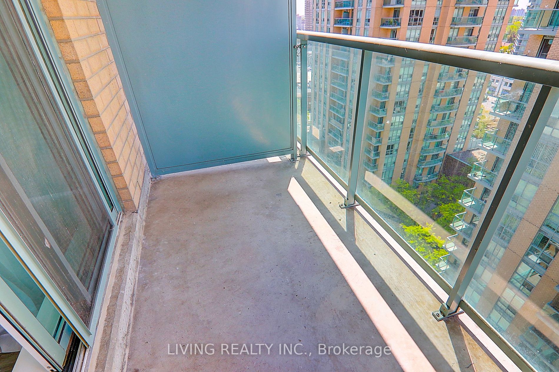 26 Olive Ave, #1606