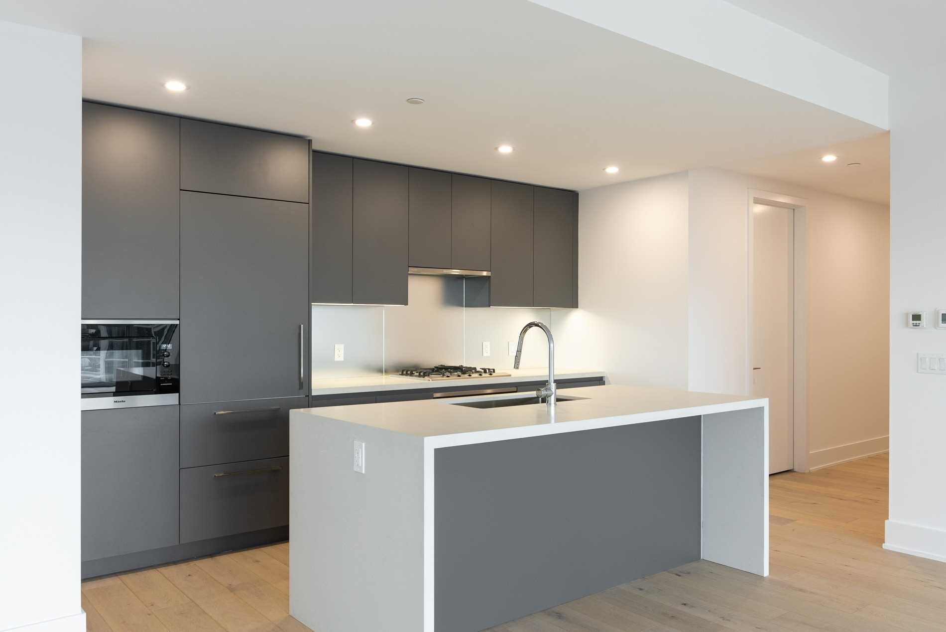 346 Davenport Road, #304