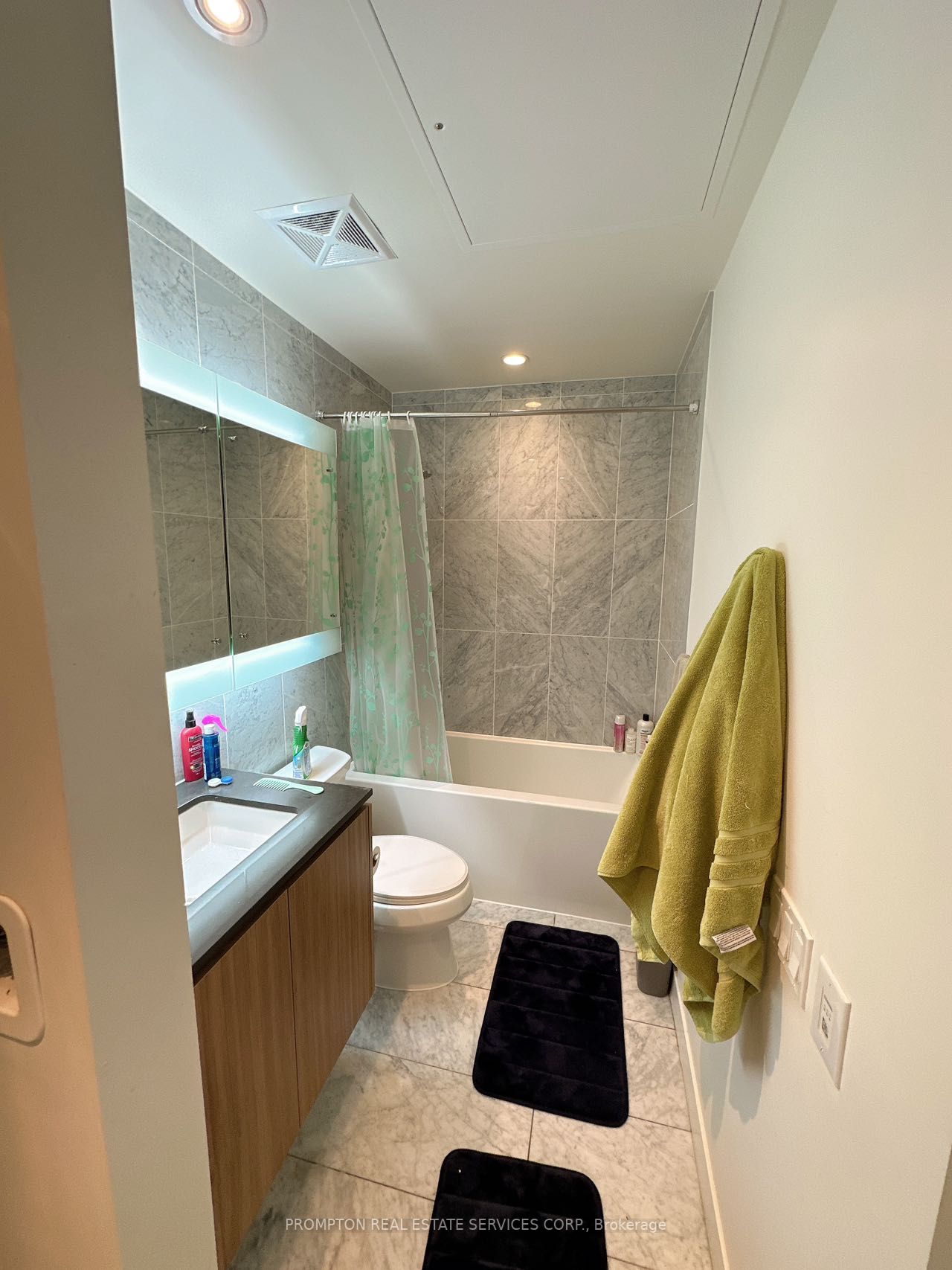 90 Queens Wharf Rd, #801