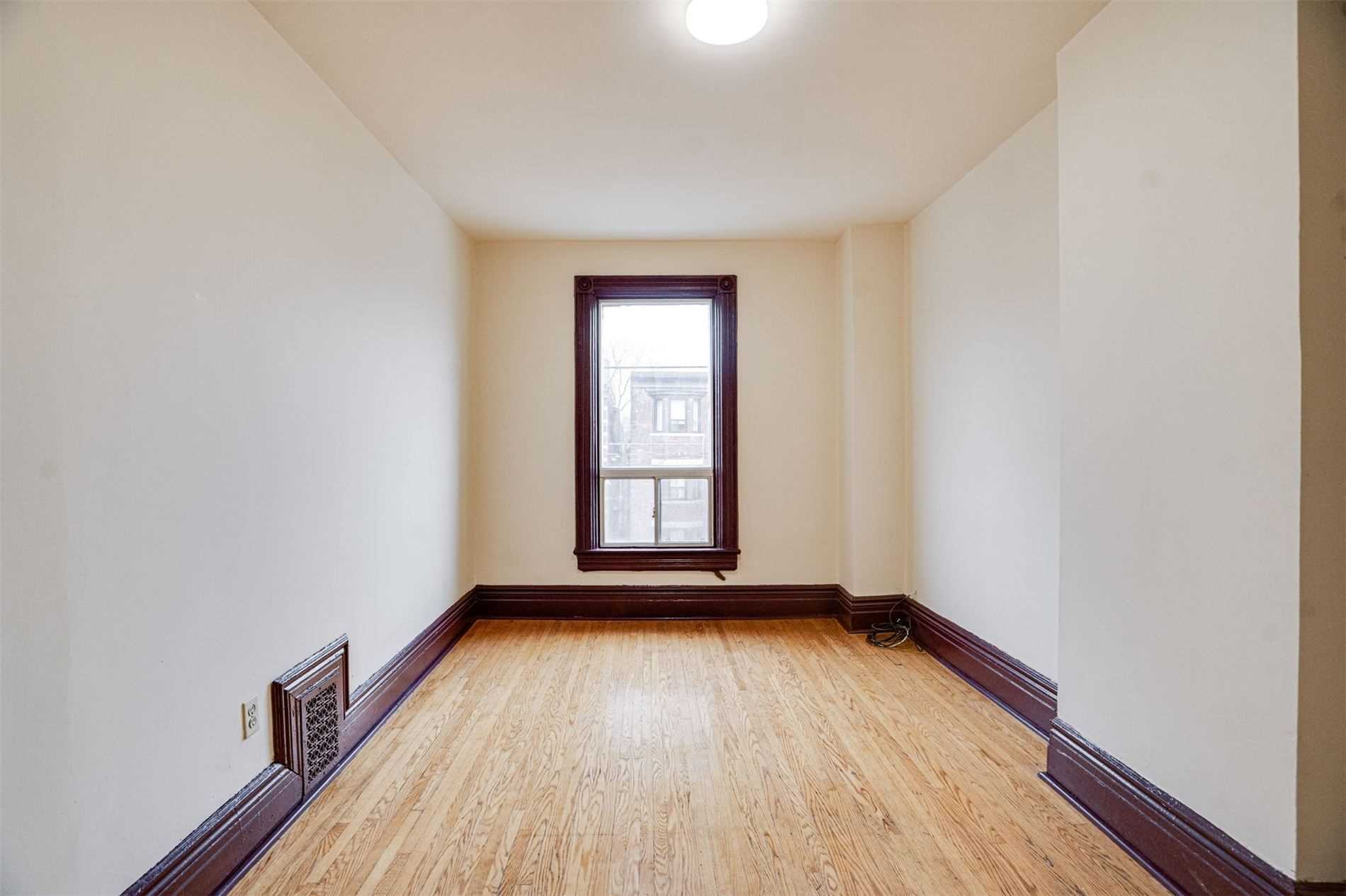 288 Ossington Ave