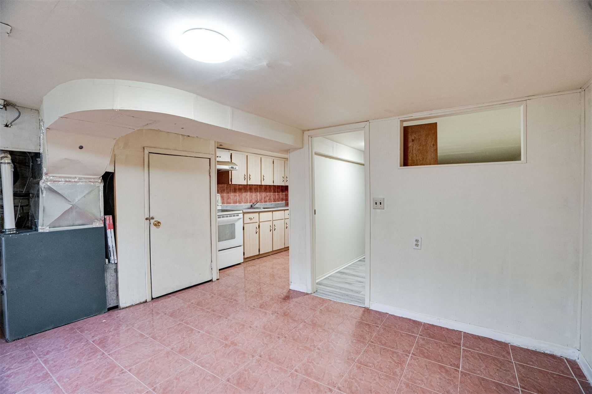 288 Ossington Ave