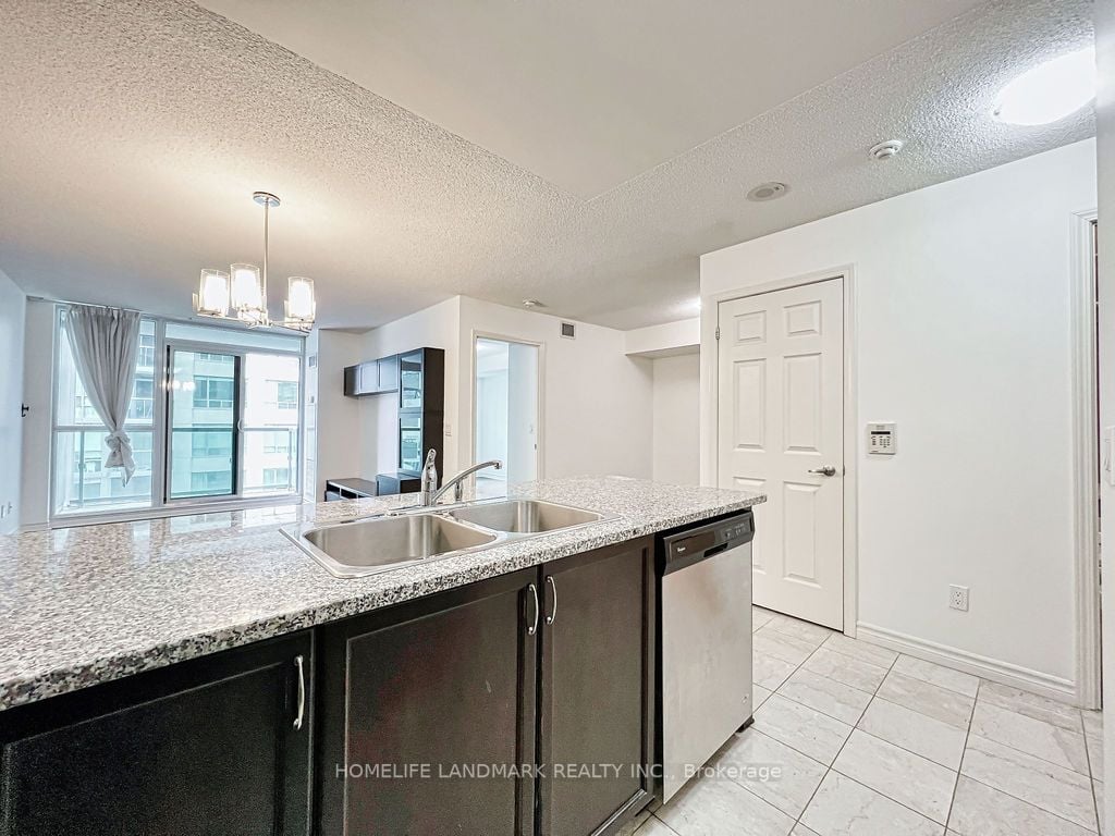 25 Lower Simcoe St, #1219