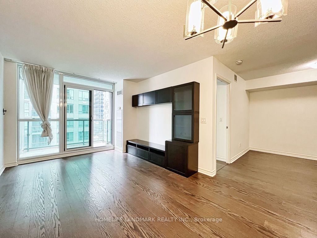 25 Lower Simcoe St, #1219