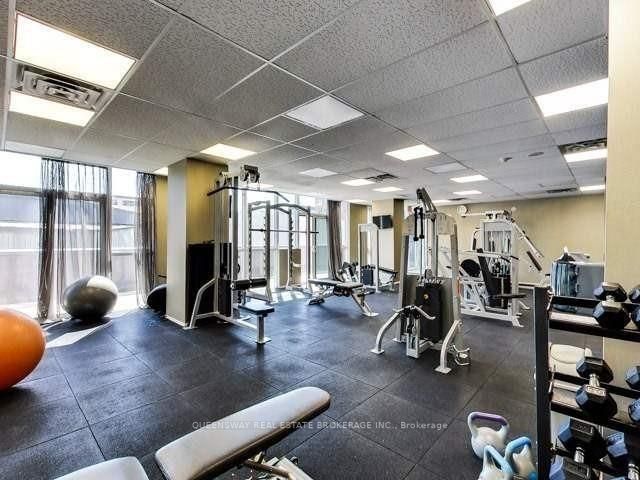 320 Richmond St E, #208