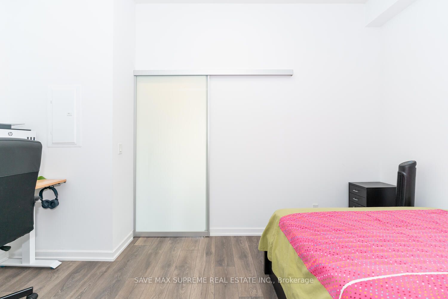 32 Forest Manor Rd, #209