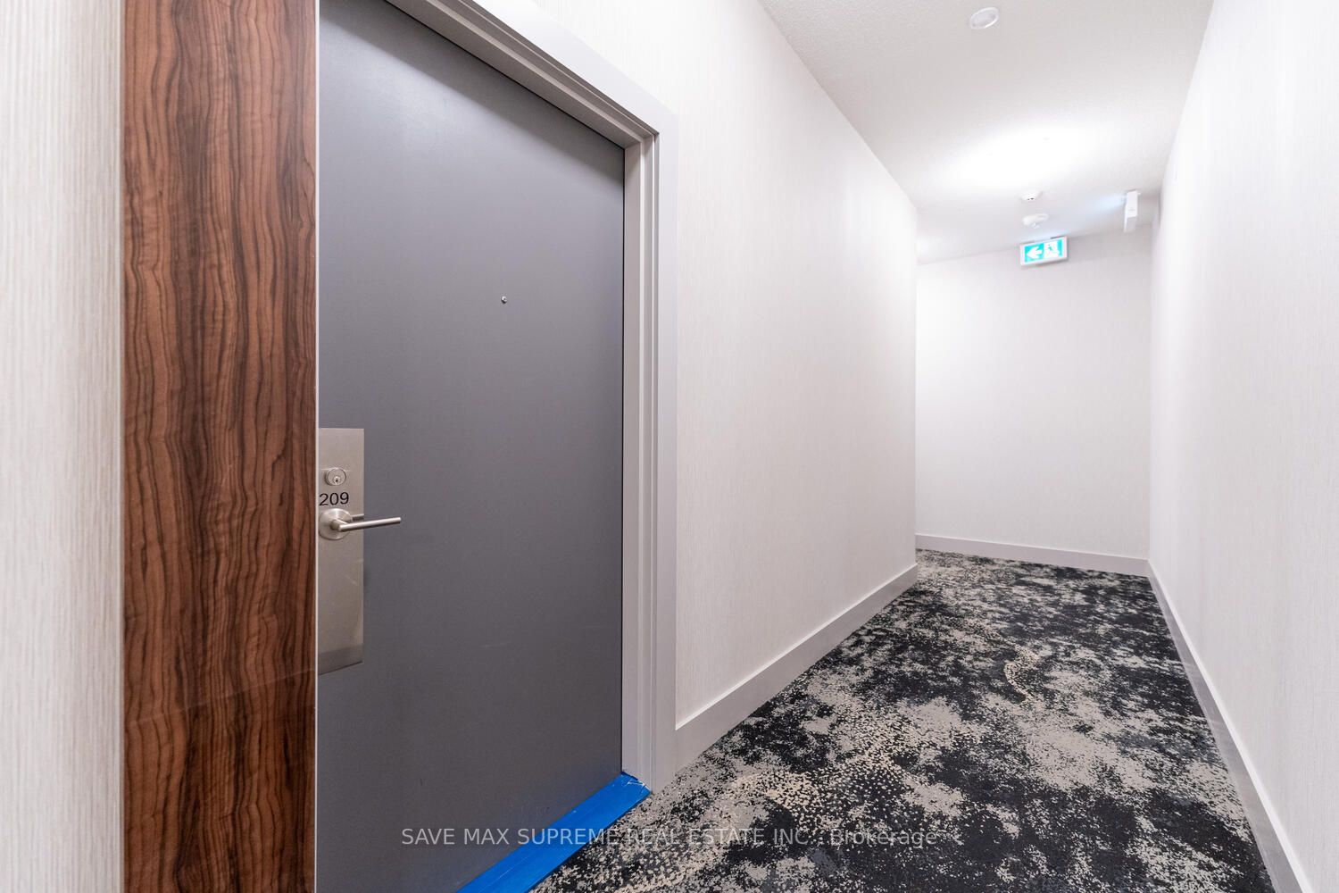 32 Forest Manor Rd, #209