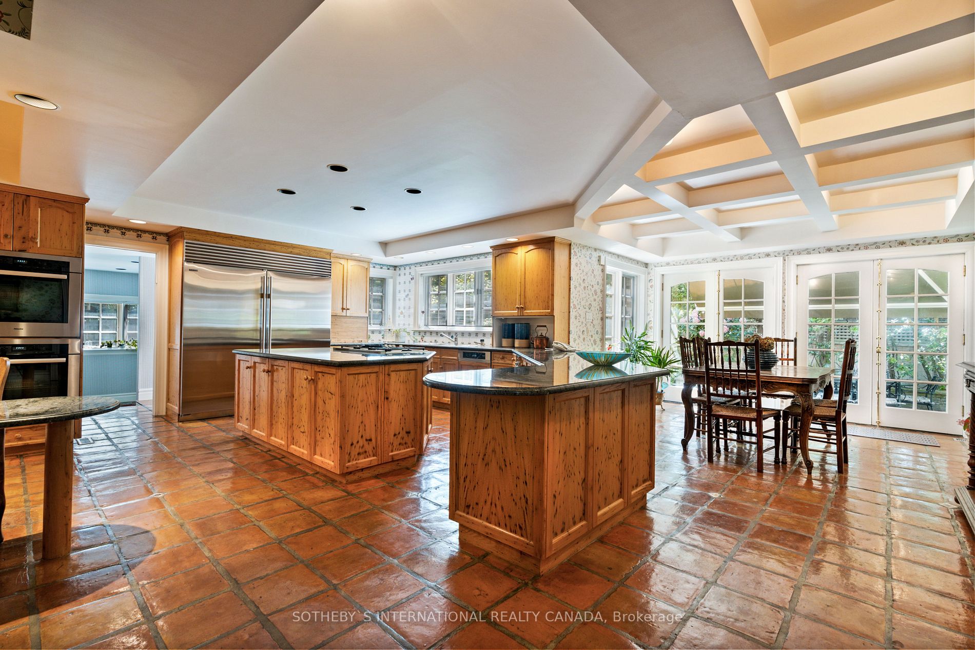 23 Dewbourne Ave