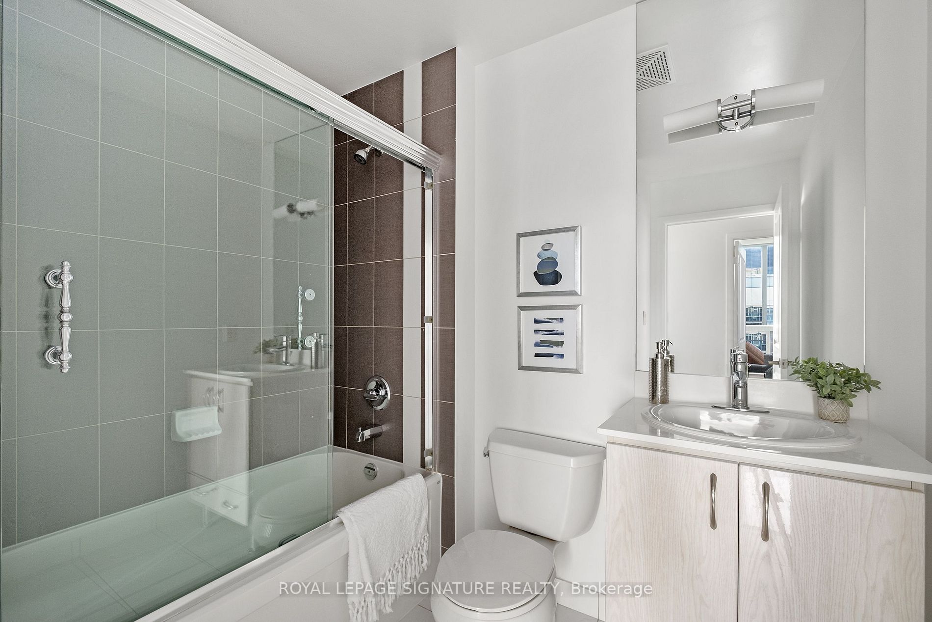 5791 Yonge St, #Ph101