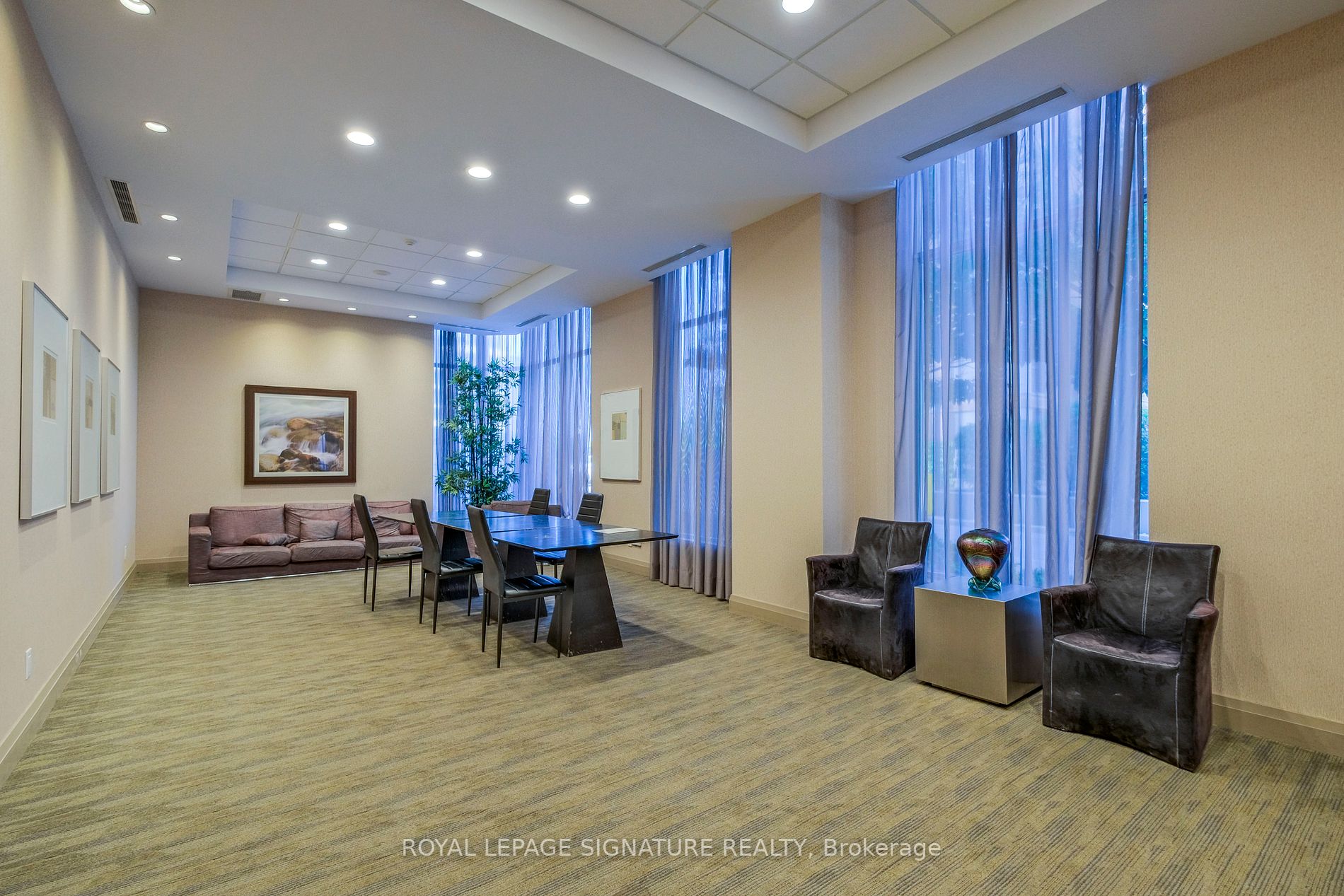 5791 Yonge St, #Ph101