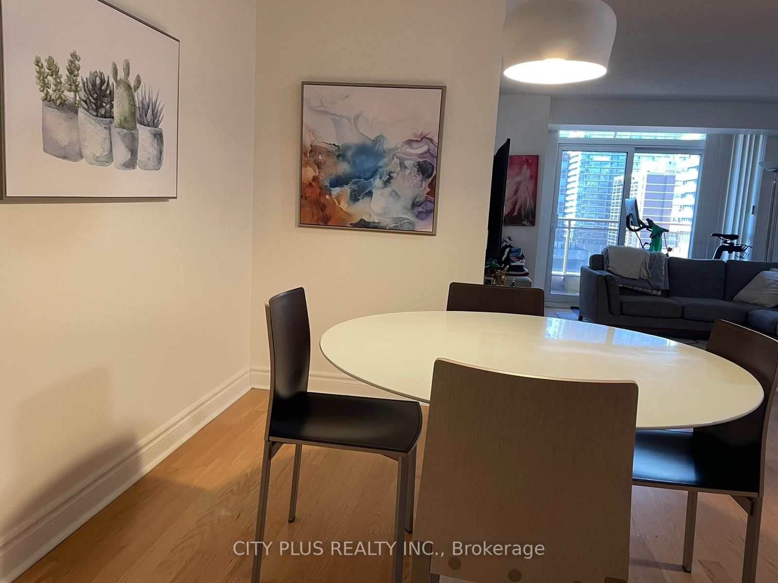 123 Eglinton Ave, #1103