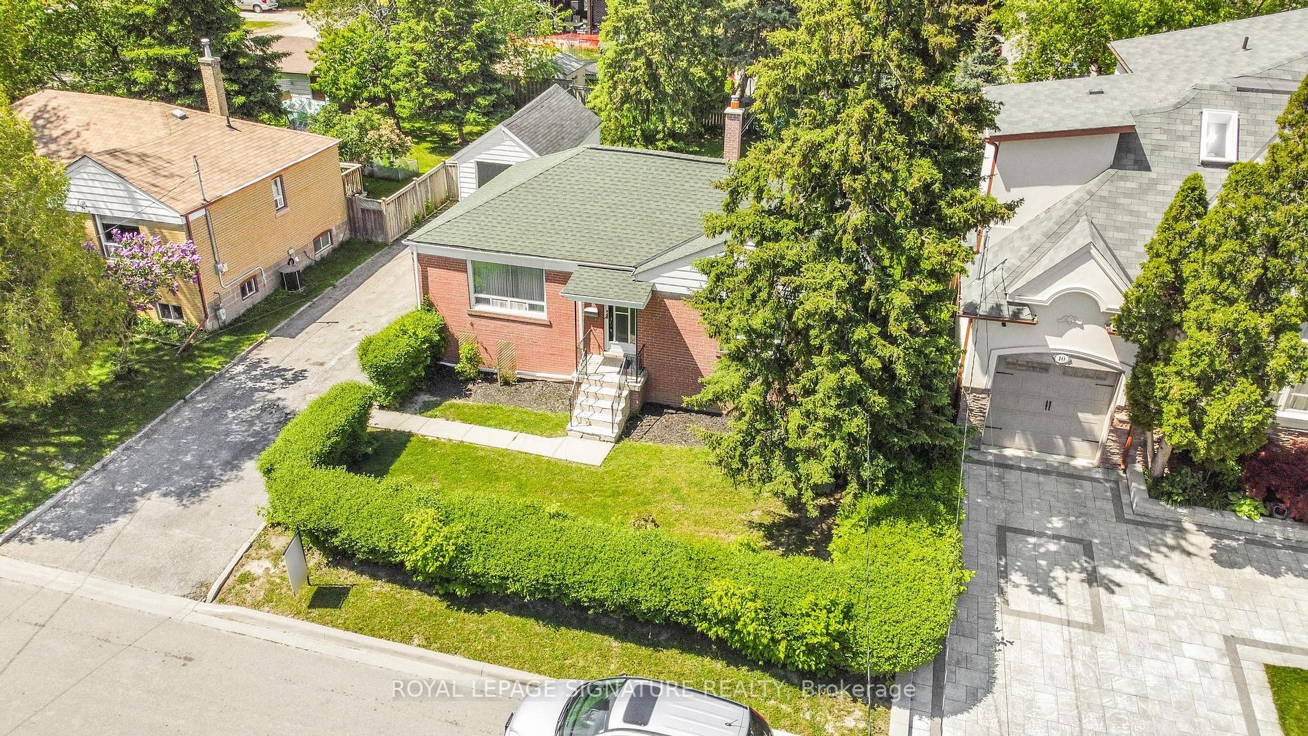 12 Verwood Ave
