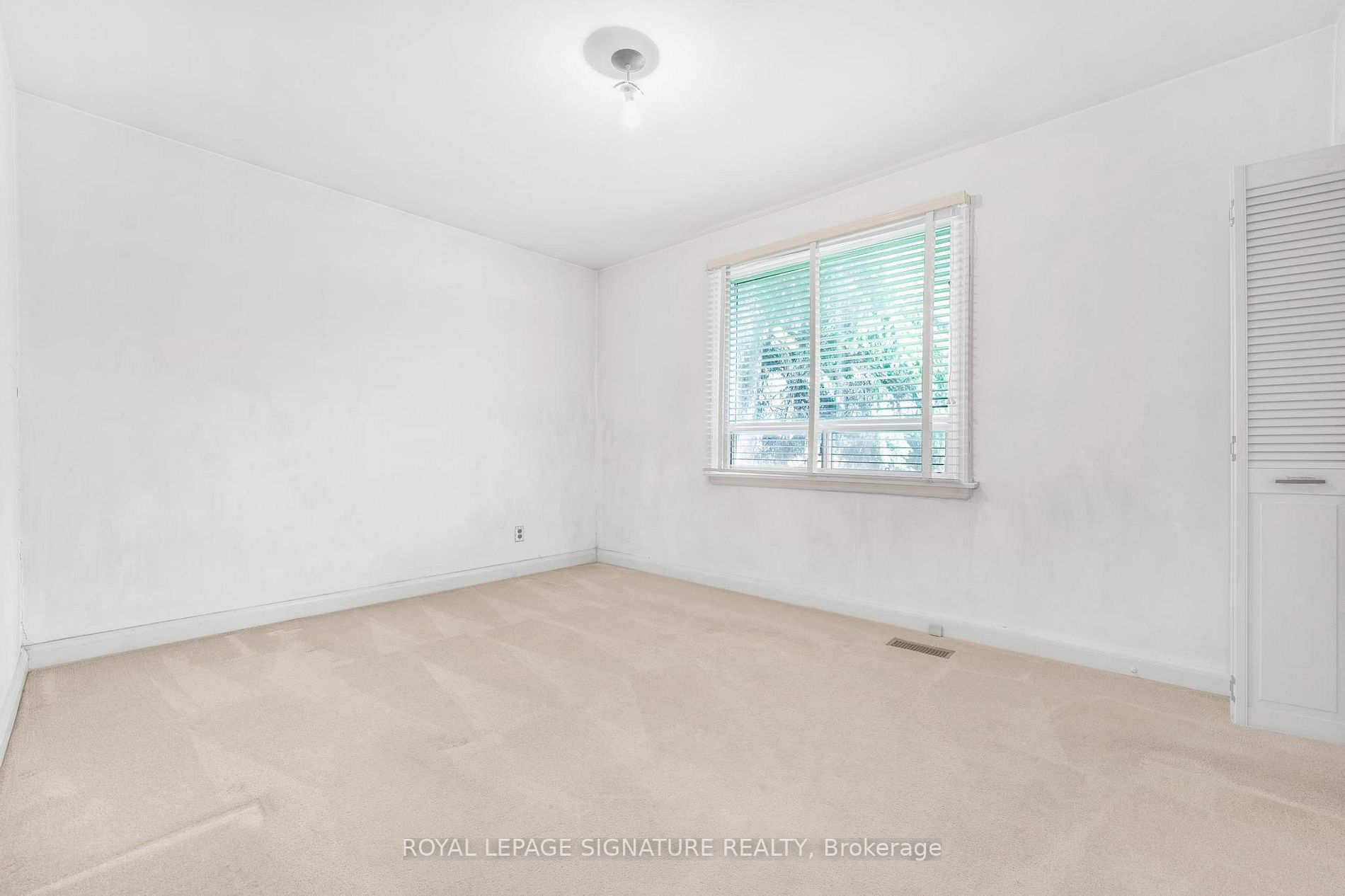 12 Verwood Ave
