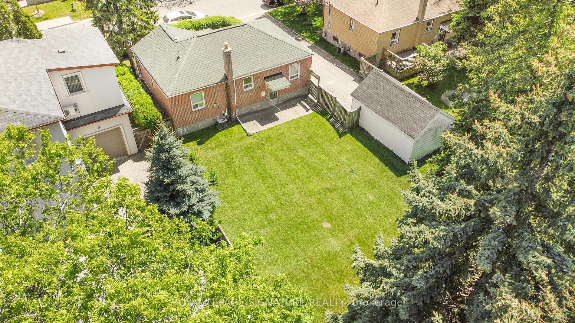 12 Verwood Ave