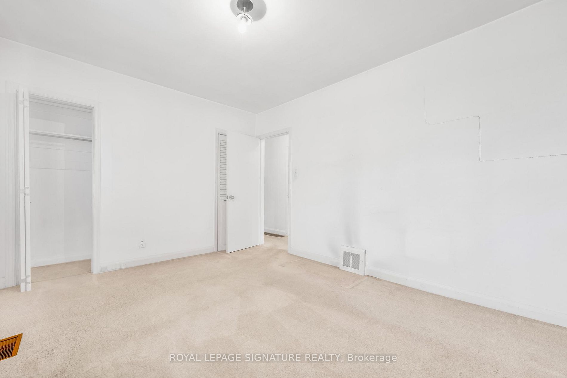 12 Verwood Ave
