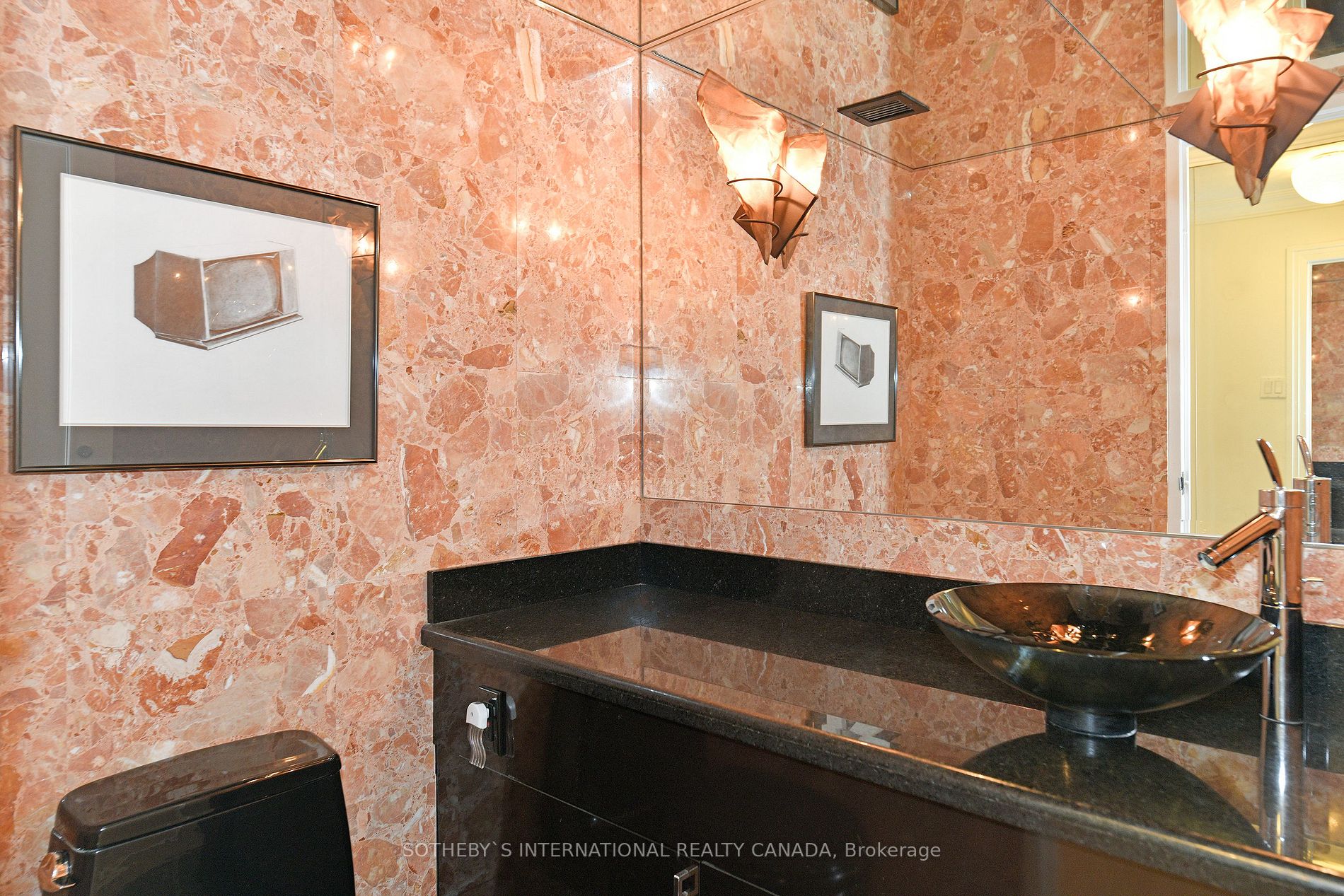 61 St Clair Ave W, #1504