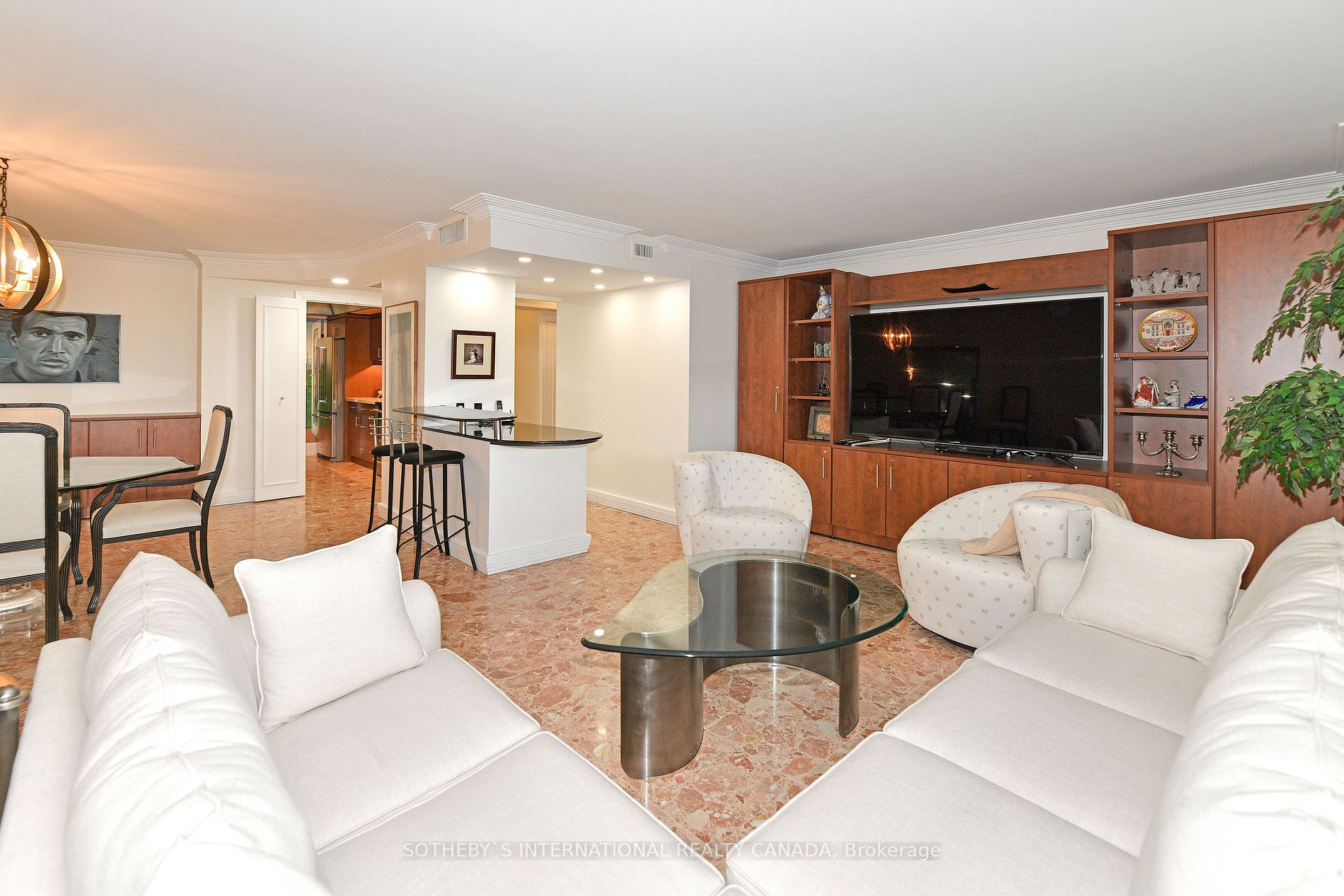 61 St Clair Ave W, #1504