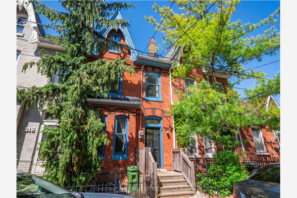220 Ontario St, Toronto